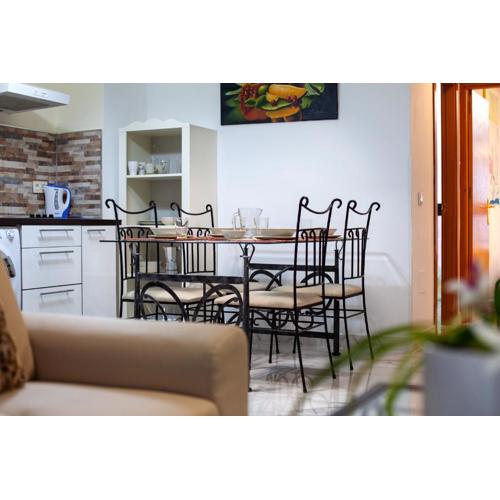 Peña 5 Apartments