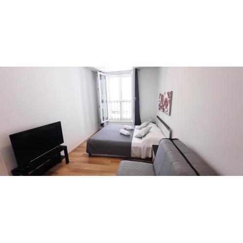 Peninsula Apartment