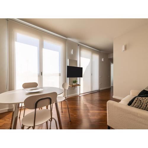 Penthouse center