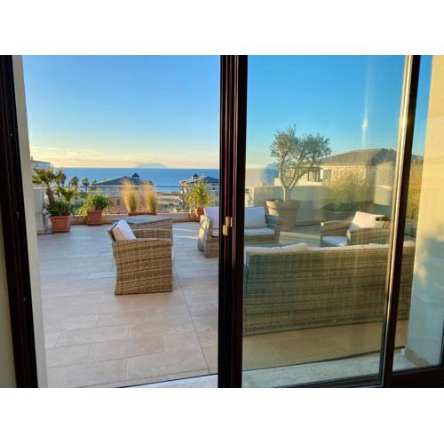 Penthouse Le Isole