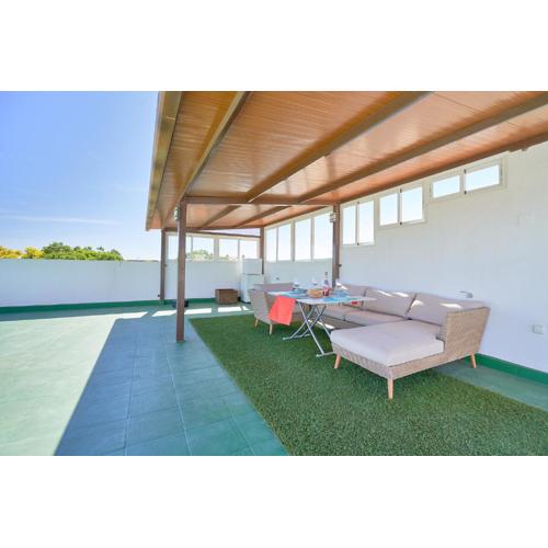 PENTHOUSE NEAR BEACH AND MALAGA TOWN also monthly hire and long term RENTAL CAR AVAILABLE
