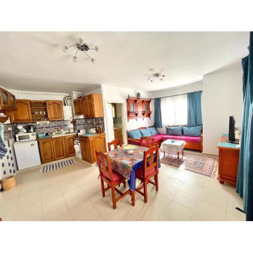 Penthouse prés médina avec vue mer et terrasse