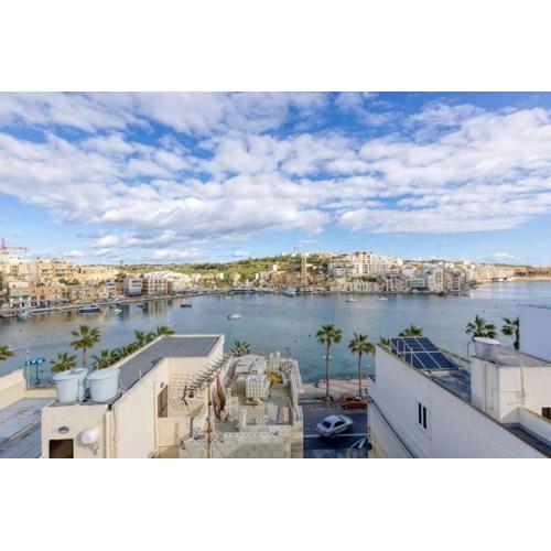 Penthouse, Seaview, Beautiful 2br Apt 4