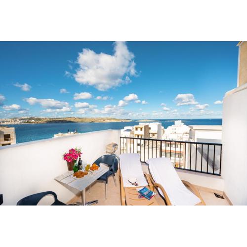 Penthouse with seaview terrace