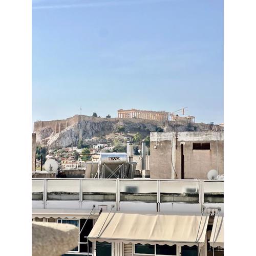Penthouse with Terrace and Acropolis View - Themelio Suites