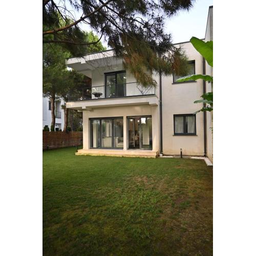 Peonia Villa ValaMar