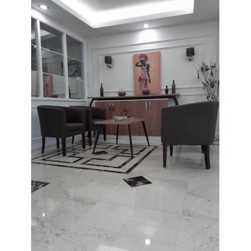 pera arya hotel