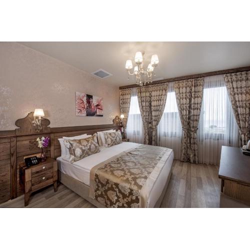 Perapolis Hotel