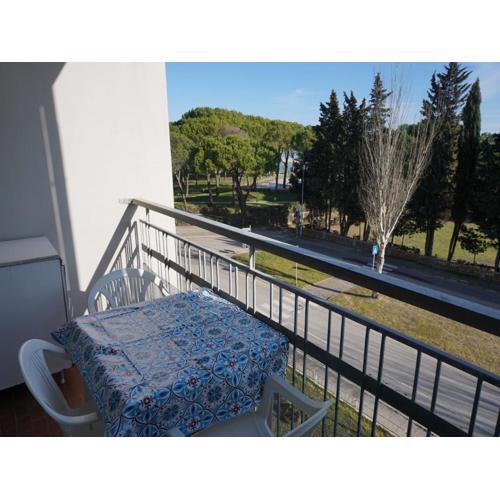 Perfect flat near the beach for 6