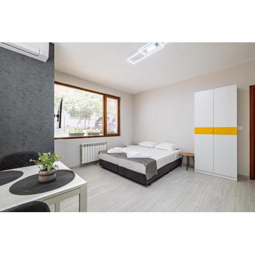 Perfect Stay Near Sea Garden 3