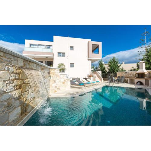 Peris Villa