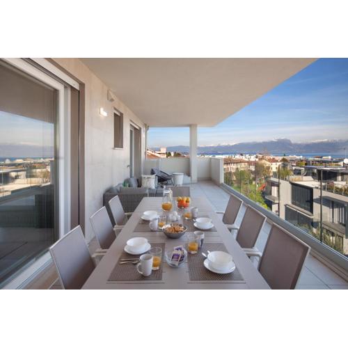 Perla Garda Lake Apartment With Pool