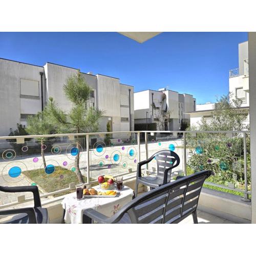 Perla Holiday Homes 246