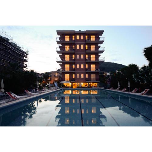 Perla Marina Apartments
