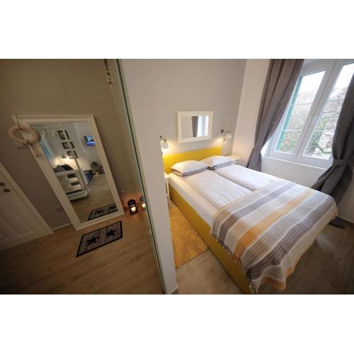 Perlini Apartment