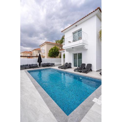 Pernera Gardens House 4