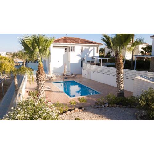 Pernera Gardens Villa
