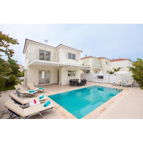 Pernera Holiday Villa 588