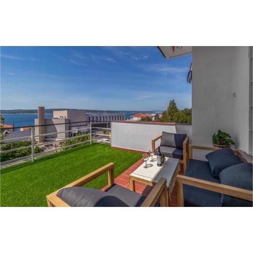 Pet Friendly Apartment In Crikvenica