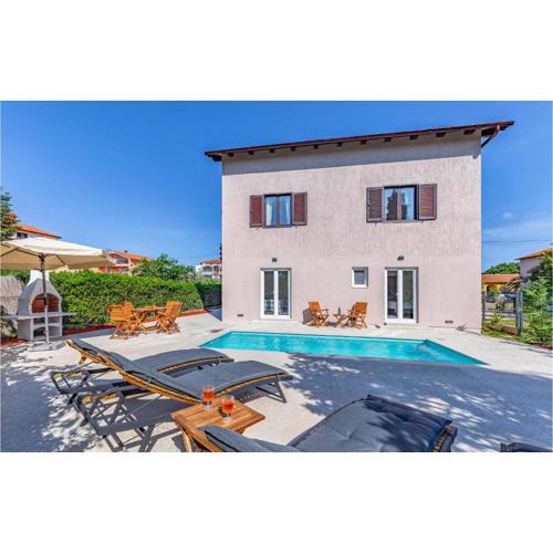 Pet Friendly Apartment In Madulin