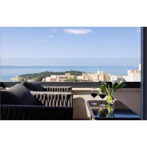 Pet Friendly Apartment In Makarska