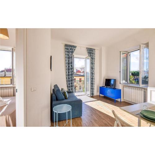 Pet Friendly Apartment In Varazze