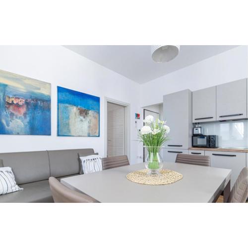 Pet Friendly Apartment