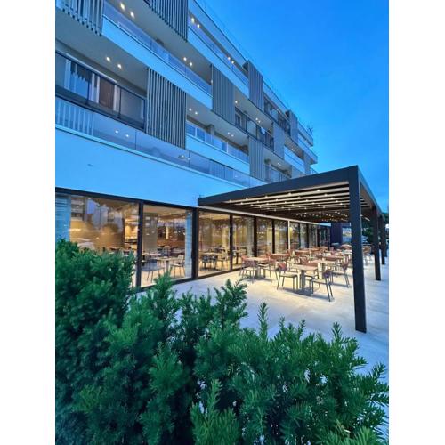 Petit Hotel