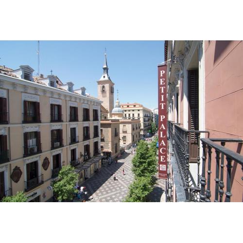 Petit Palace Arenal