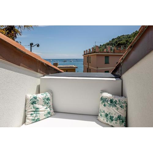 PETITE PARAGGI Vista e Comodità sul Mare