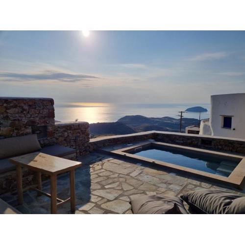 Petrias Pool House
