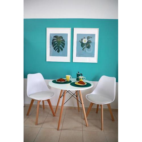 Peyia Pearl Ivy\