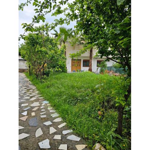 Peza Garden House