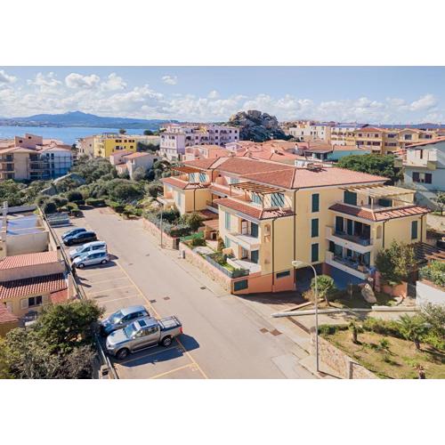 Pgs Immobiliare Le Residenze di Padule vista Trilocale con balcone attrezzato La Maddalena