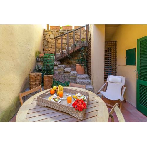 Pgs Immobiliare srls Residenza del Vicolo Bilocale in centro storico La Maddalena