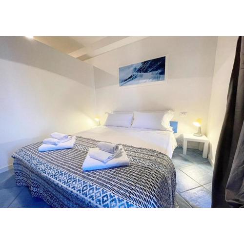Pgs Immobiliare srls Residenza Milani Bilocale terrazza e parcheggio privato La Maddalena