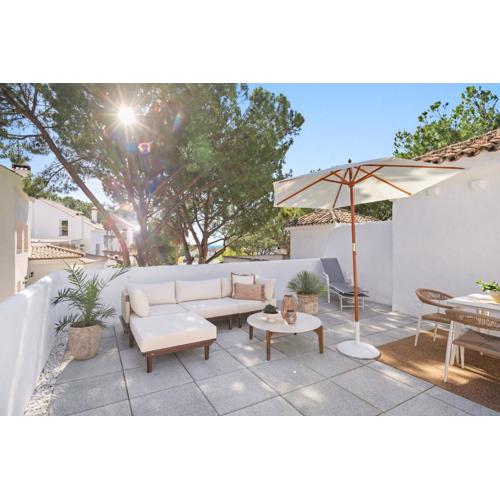 PH with Rooftop Terrace views Aloha Golf RDR489