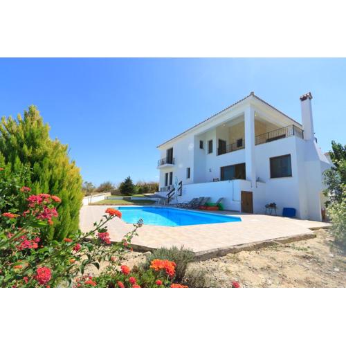 Phaedra & Orestis Villas