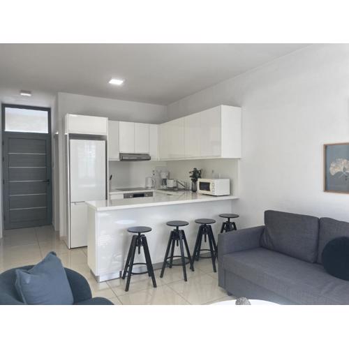 Phaedrus Living Constantinos Seaview Residence