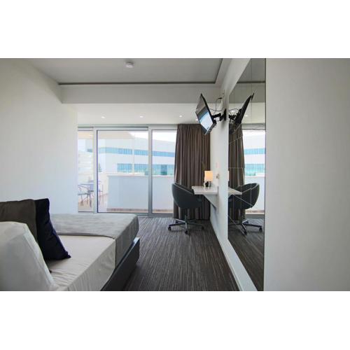 Phaedrus Living: Luxury Suite Nicosia 504