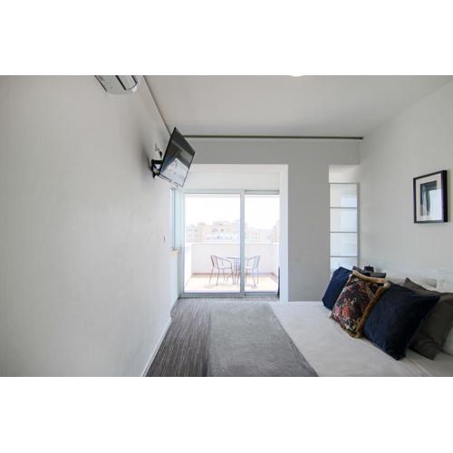 Phaedrus Living: Luxury Suite Nicosia 509