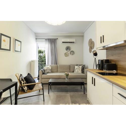 Phaedrus Living Modern Cityscape flat