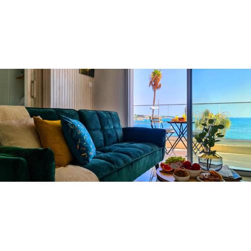 Phaedrus Living: Seaview Emerald Flat Lighthouse 48