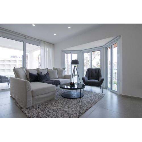 Phaedrus Living: Seaview Luxury Flat Limnaria 134