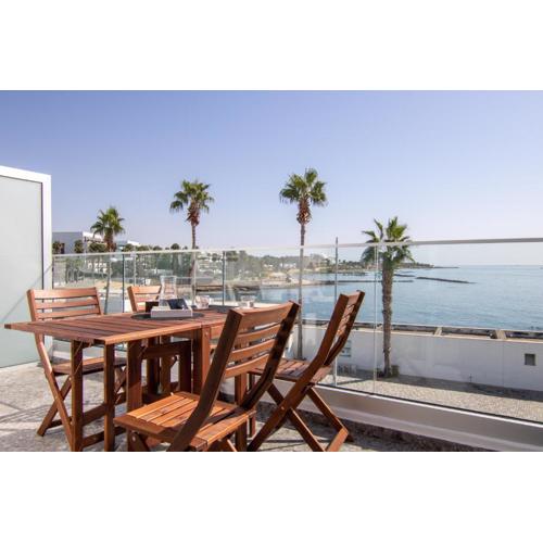 Phaedrus Living Seaview Studio Suite Lighthouse 52