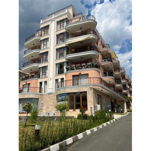 Phoenix APARTMENT Апартамент Феникс