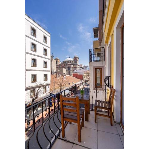 Pi Home & Apartments