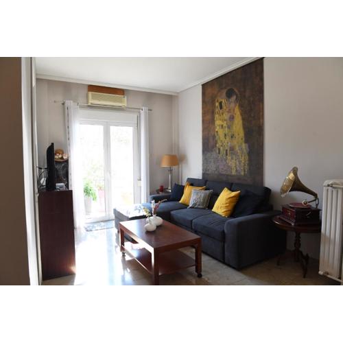 Piano Deluxe Apt near Acropolis by MPS