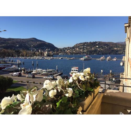 Piazza Cavour - Luxury Lake View Apartment