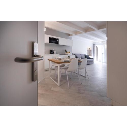Picalof Apartments